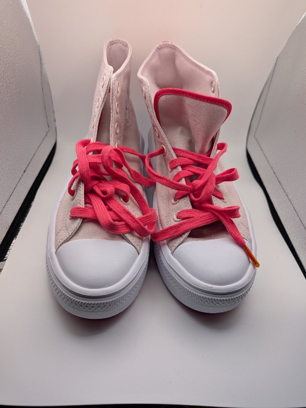 Converse Chuck Taylor All Star Lift Platform Pink High-Tops (Size 9)